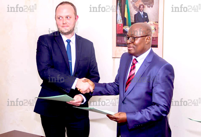 N’ayant pu construire d’universités, le Gabon veut se doter de 5 nouveaux amphithéâtres