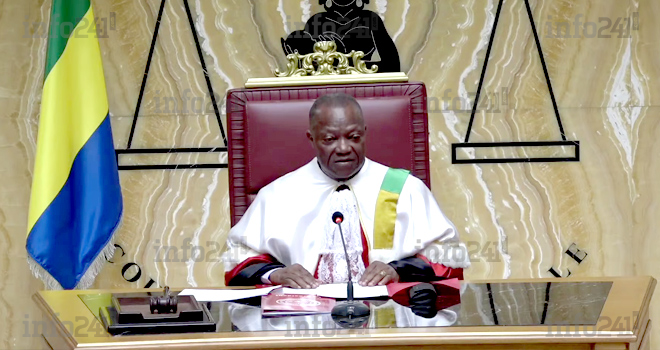 Referendum&nbsp;: la Cour constitutionnelle réduit de 0,16% le oui et booste le taux de participation