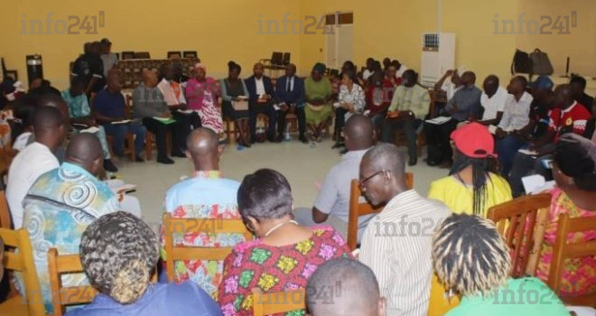 Grève des enseignants&nbsp;: gouvernement et syndicats ouvrent le dialogue pour une sortie de crise