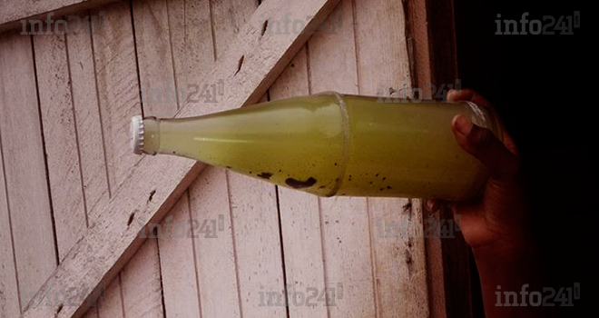 Des résidus noirs retrouvés dans une boisson embouteillée par Sobraga